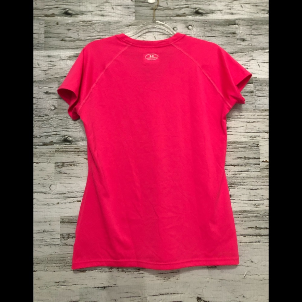 Under Armour pink  semi-fitted  athletic top - Picture 5 of 5